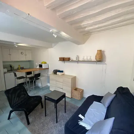 Apartment Castellana Rouen